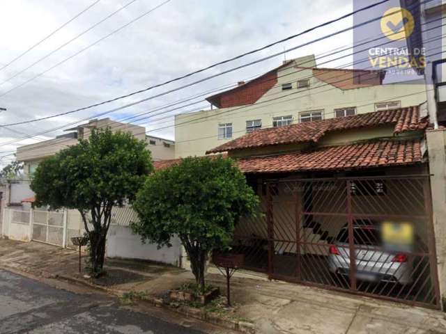 Casa com 3 quartos à venda na Rua Domingos Viotti, 473, Santa Amélia, Belo Horizonte por R$ 570.000