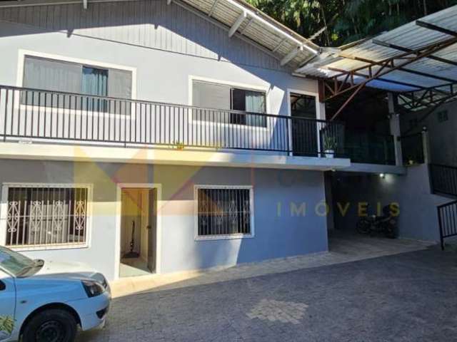 Casa com 4 quartos à venda na Rua Irmã Aluysianis, 630, Velha, Blumenau, 355 m2 por R$ 1.480.000