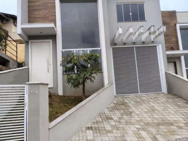 Casa com 3 quartos à venda na Rua Arthur Nahring, 116, Escola Agrícola, Blumenau, 154 m2 por R$ 650.000