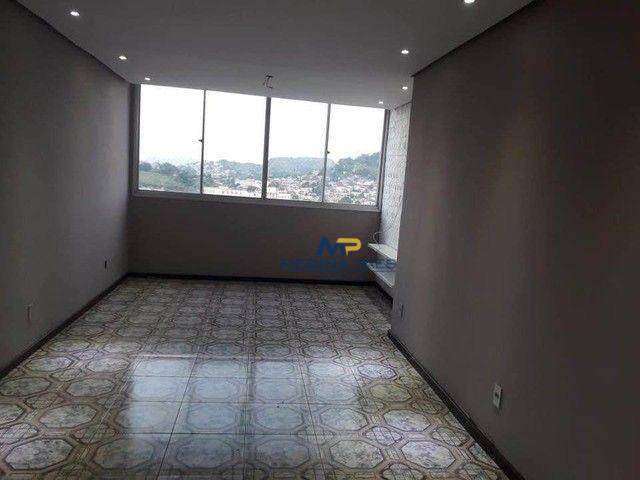 Apartamento com 2 dormitórios à venda, 80 m² por R$ 180.000,00 - Nova Cidade - São Gonçalo/RJ