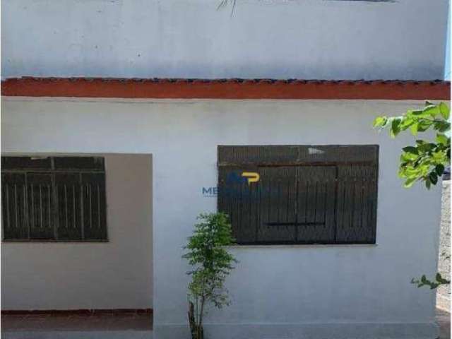 Casa com 8 dormitórios à venda por R$ 430.000,00 - Laranjal - São Gonçalo/RJ