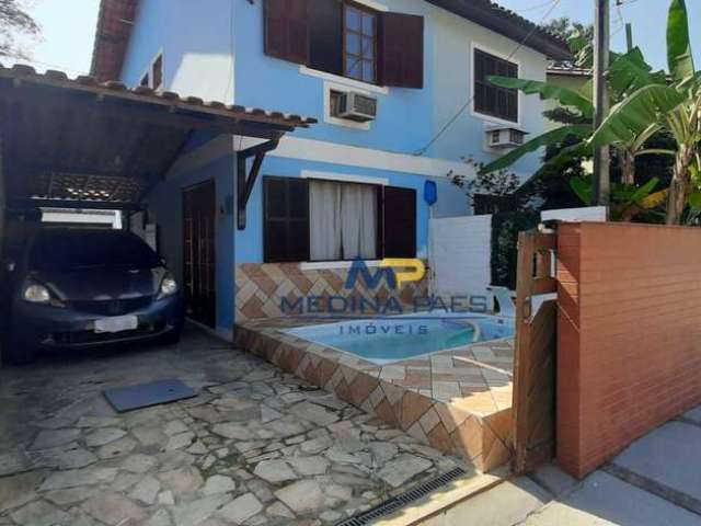 Casa com 2 dormitórios à venda, 77 m² por R$ 335.000 - Maria Paula - São Gonçalo/RJ