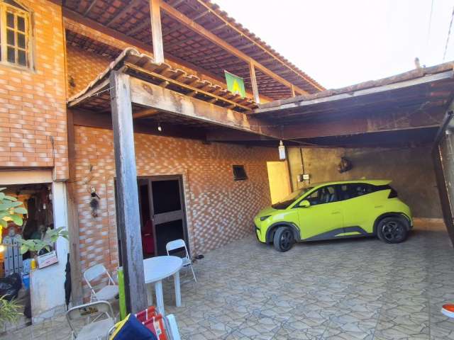 Casa com 3 quartos em Belford Roxo - São Vicente