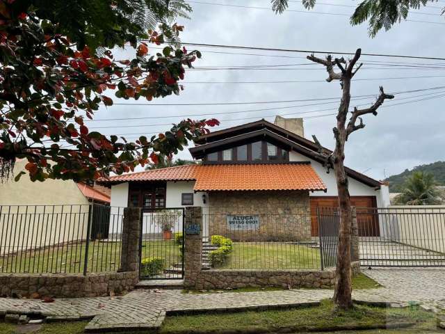 Casa Alto Padrão no Bairro Itacorubi-Sc