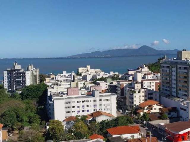 Apartamento à venda no bairro Coqueiros - Florianópolis/SC