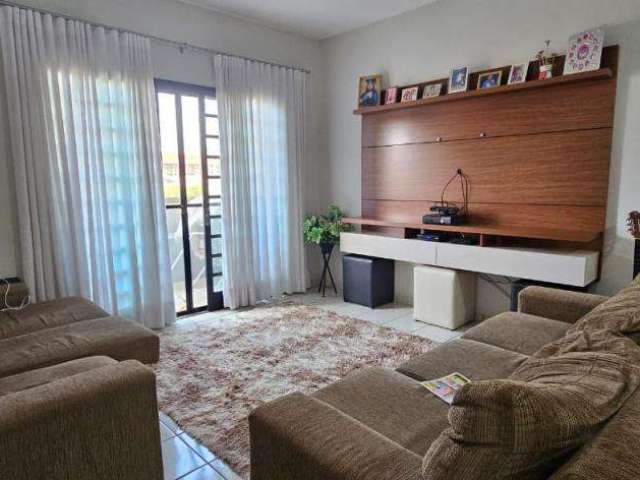 Apartamento com 3 quartos no Jardim Independencia