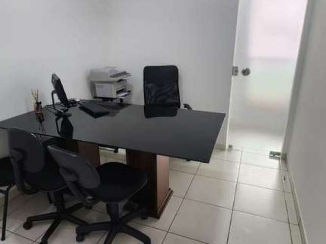 Sala completa no Ed New Office