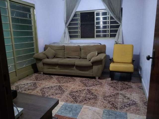 Casa com 3 dorm no Sumarezinho