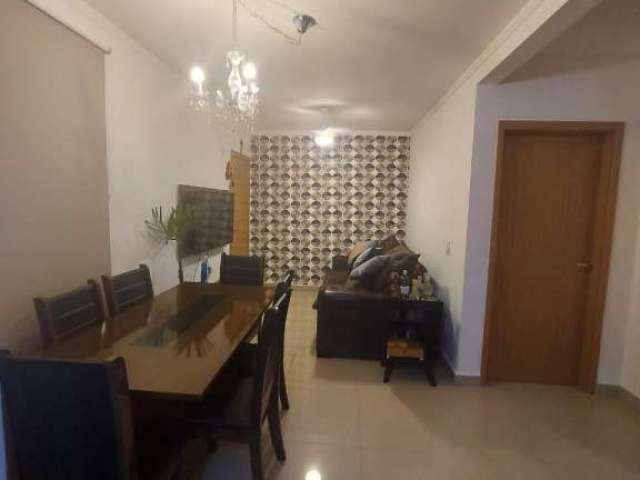 Apartamento com elevador Palacio Imperial