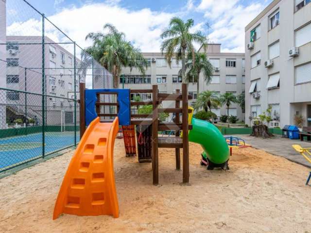 Apartamento com 3 quartos à venda na Avenida do Forte, 954, Vila Ipiranga, Porto Alegre por R$ 335.000