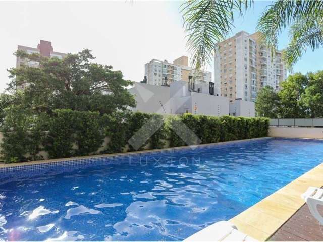 Apartamento com 3 quartos à venda na Avenida Andaraí, 566, Passo da Areia, Porto Alegre por R$ 720.000