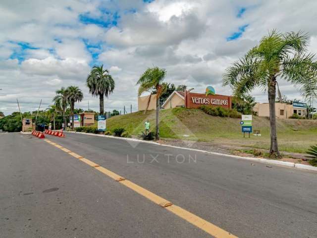 Casa com 3 quartos à venda na Abruzzi, 130, Mário Quintana, Porto Alegre por R$ 590.000