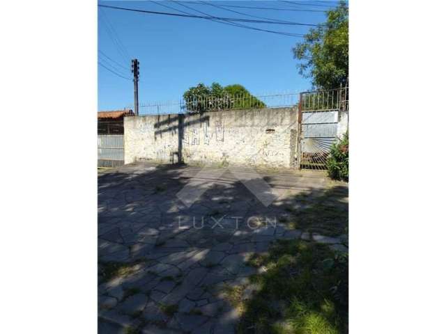 Terreno à venda na Mal Hermes, 293, Camaquã, Porto Alegre por R$ 850.000