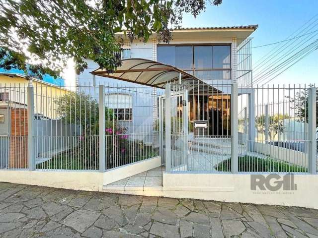 Casa com 3 quartos à venda na Rua Intendente Alfredo Azevedo, 1274, Glória, Porto Alegre por R$ 550.000