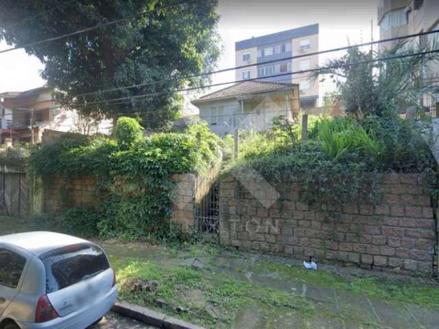 Terreno à venda na Rua Professor Bertrand Russel, 104, Vila Ipiranga, Porto Alegre por R$ 450.000