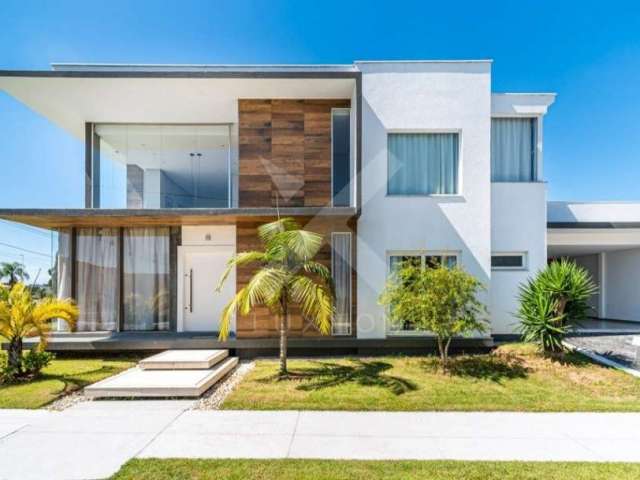 Casa em condomínio fechado com 4 quartos à venda na Ivo Jose Rebello, 610, Santa Regina, Balneário Camboriú por R$ 3.000.000