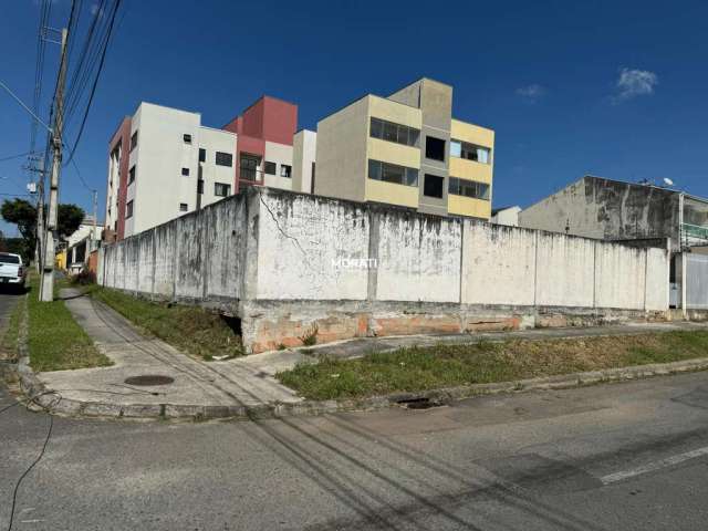 Terreno de Esquina no Parque São José