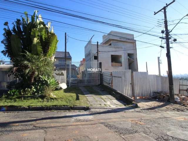 Sobrado Triplex 03 Quartos, Sendo 01 Suíte no Uberaba