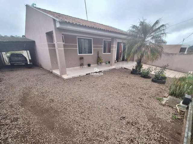 Casa Com 03 Quartos e Espaço de Terreno no São Marcos!