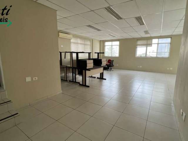 Sala comercial para alugar com 62m2, na Vila Mathias, em Santos