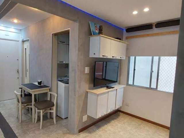 Apartamento à venda no bairro Gonzaga - Santos/SP