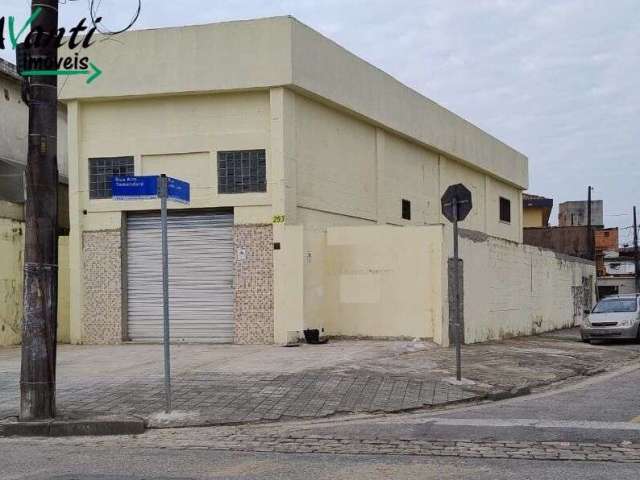 Pavilhão/Galpão à venda no bairro Estuário - Santos/SP