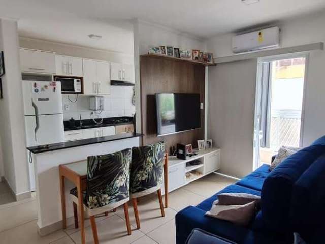 Apartamento em Guilhermina, Praia Grande/SP