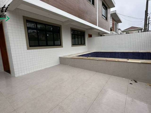 Casa com 3 suítes e piscina na Vila Belmiro