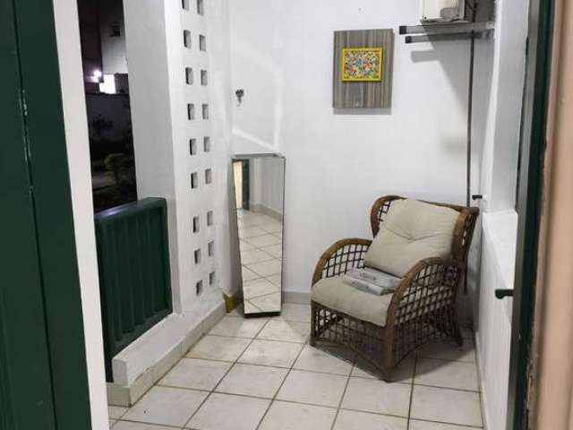 Casa em Condomínio com 2 quartos para alugar no Boqueirão em Santos.