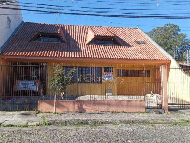 Casa com 4 quartos sendo duas suítes