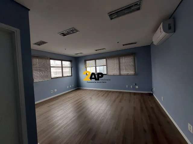 Sala comercial à venda na Avenida Vereador José Diniz, 3300, Santo Amaro, São Paulo por R$ 380.000