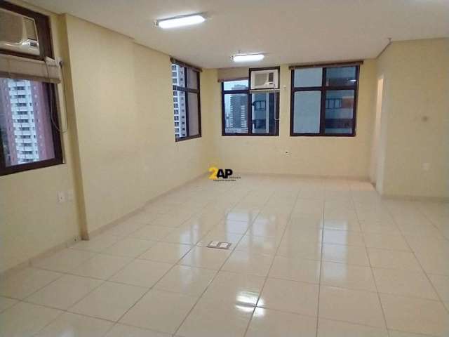 Sala comercial para alugar na Rua Américo Brasiliense, 1479, Chácara Santo Antônio, São Paulo por R$ 1.200