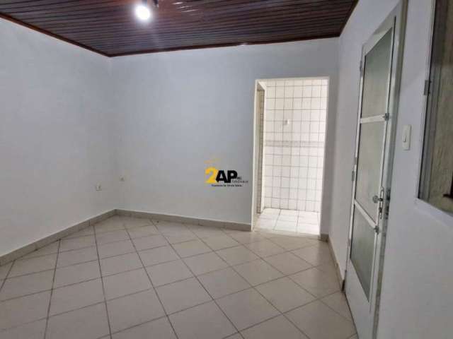 Casa com 1 quarto para alugar na Ministro Heitor Bastos Tigre, 673, Jardim Monte Kemel, São Paulo por R$ 2.200