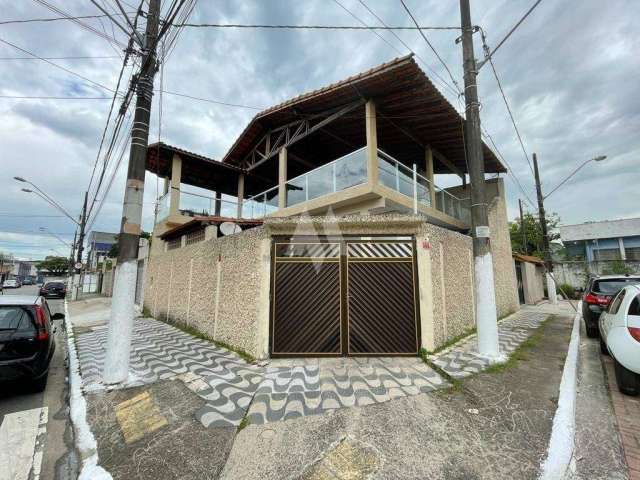 Casa à venda no bairro Boqueirão - Praia Grande/SP