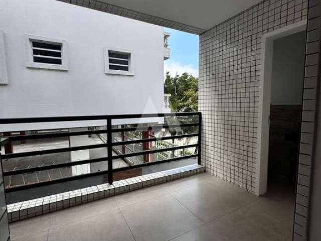 Casa Triplex Geminada - 134m² ,Arquitetura Moderna, Conforto Excepcional e na melhor localização da Praia da Enseada.