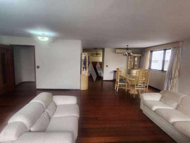 Apartamento em Boqueirão, Santos/SP