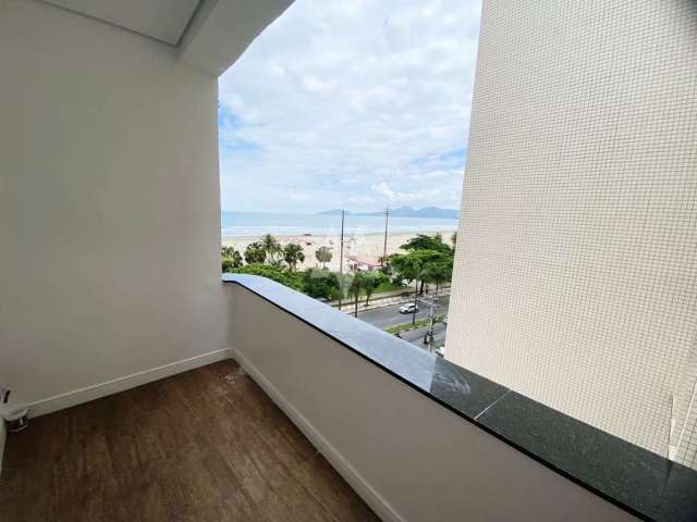 Apartamento frente mar  á venda em Santos