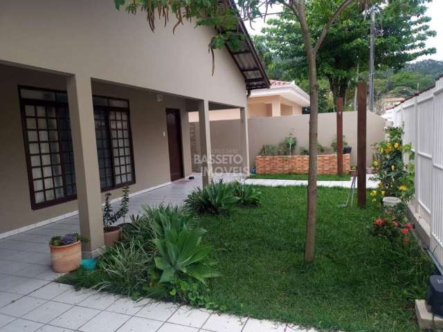 Casa com 4 quartos à venda na Rua Acary Margarida, 124, Canasvieiras, Florianópolis por R$ 1.380.000