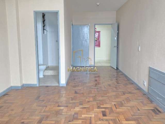 Sala comercial para alugar na Rua Barão do Rio Branco, 63, Centro, Curitiba, 36 m2 por R$ 750