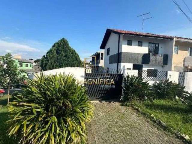 Casa com 3 quartos para alugar na Rua Reinaldo Issberner, Cajuru, Curitiba por R$ 3.800