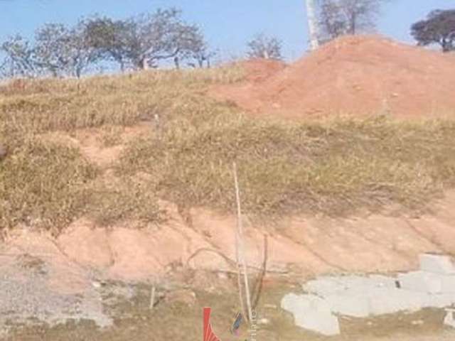 Terreno no Res Villa Verde em Bragança Paulista