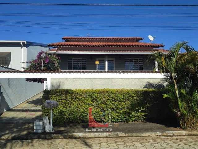 Excelente casa locação Altos de Bragança