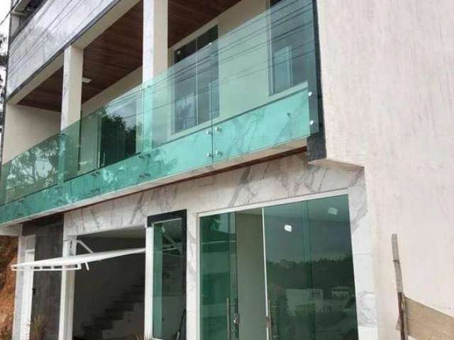 Casa com 03 quartos, 260m², à venda em Santana do Paraíso, Jardim Vitória