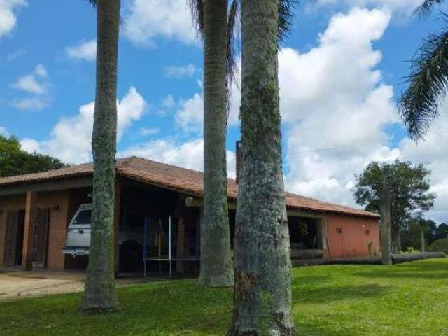 Chácara / sítio com 2 quartos à venda em Campestre da Faxina, São José dos Pinhais , 164 m2 por R$ 850.000