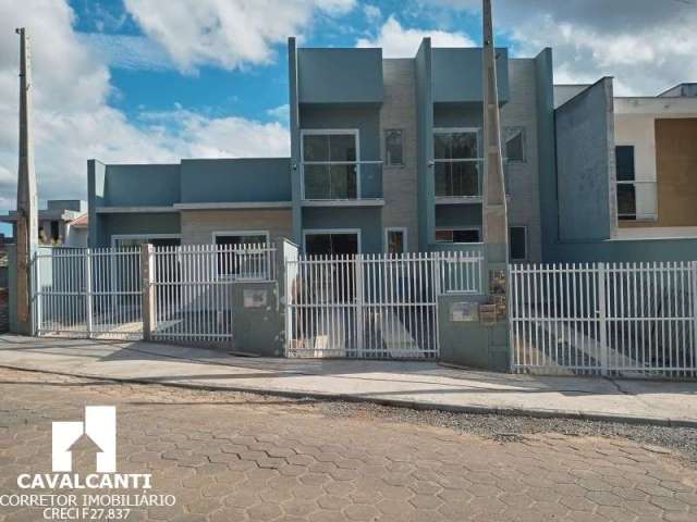 Casa com 2 quartos à venda no Floresta, Joinville  por R$ 375.000