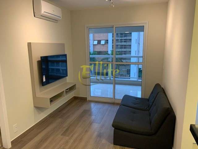 Apartamento mobiliado com 01 dormitório para locação no bairro Indianópolis, São Paulo!