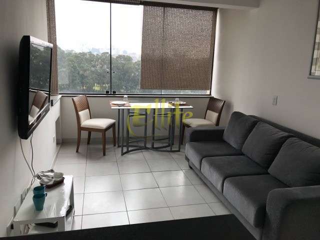 Flat para venda no Morumbi, totalmente mobiliado com serviços, próximo ao Hospital Albert Einstein!