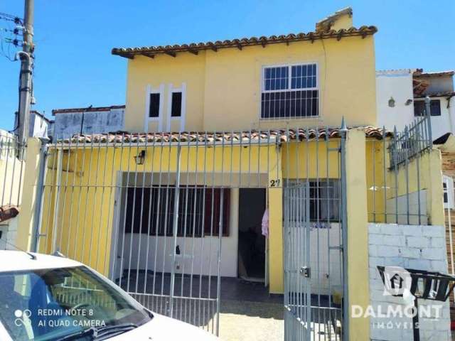 Casa com 3 dormitórios à venda, 70 m² por R$ 360.000,00 - Vila Blanche - Cabo Frio/RJ