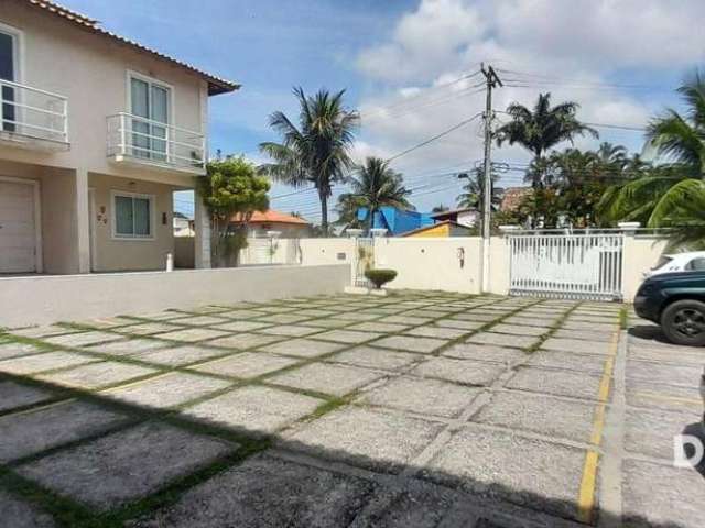 Ogiva - Cabo Frio - Casa Duplex em condomínio fechado e com ótima localização