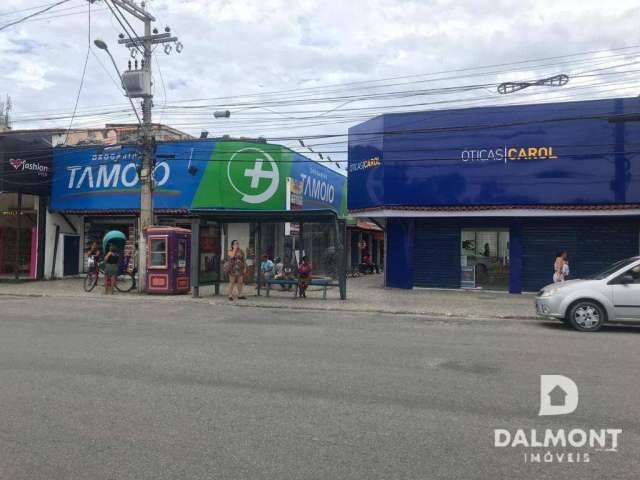 Centro - Cabo Frio - Loja em galeria com ótima localização